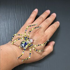 🖤NEW💕Crystal spider ornament